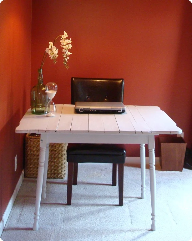 Farmhouse table turned desk Thrifty Decor Chick Thrifty DIY, Decor